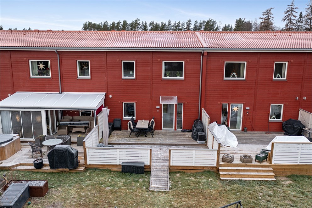Amandas väg 33