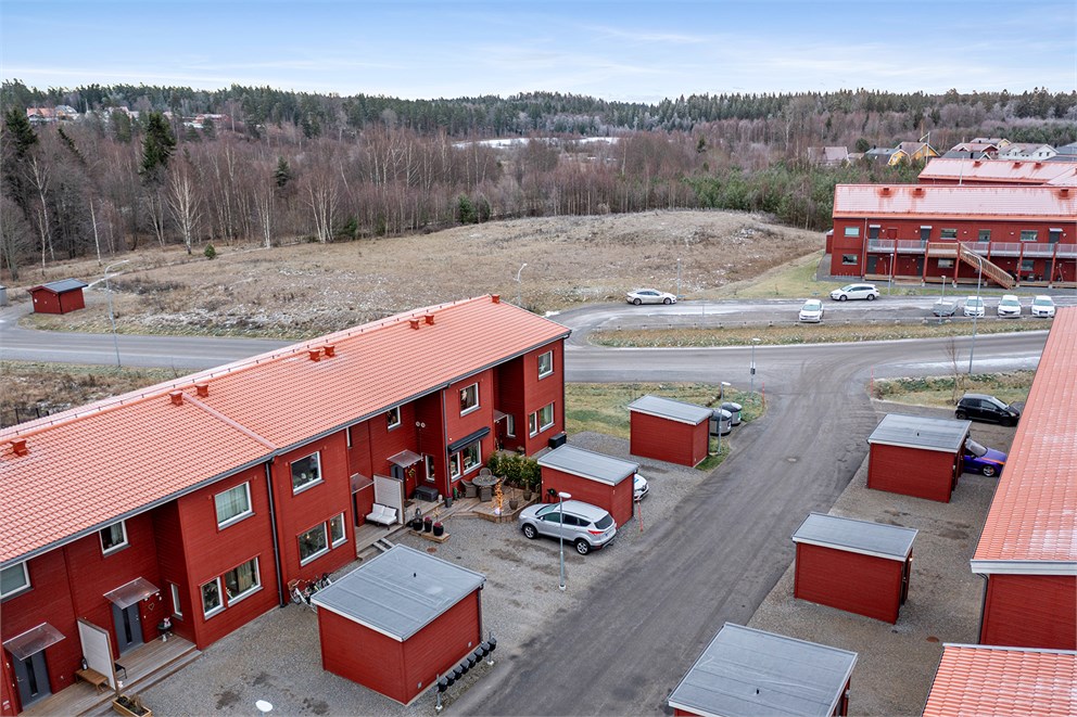 Amandas väg 33