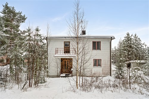 Vesterbackvägen 9