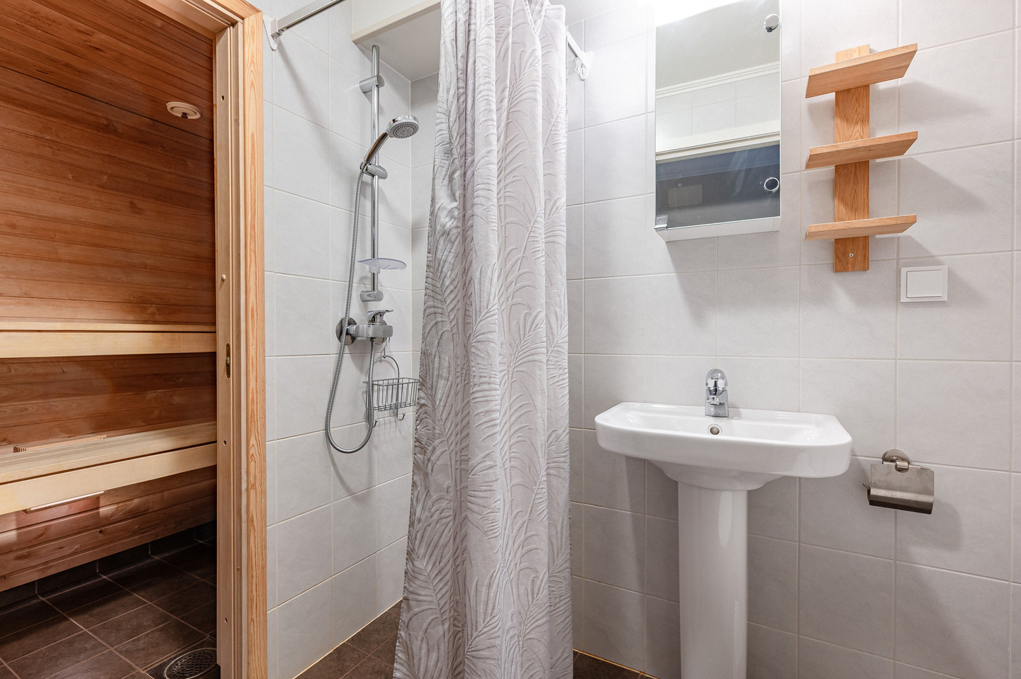 Verandan E5 - Karins väg 4 – bild 2