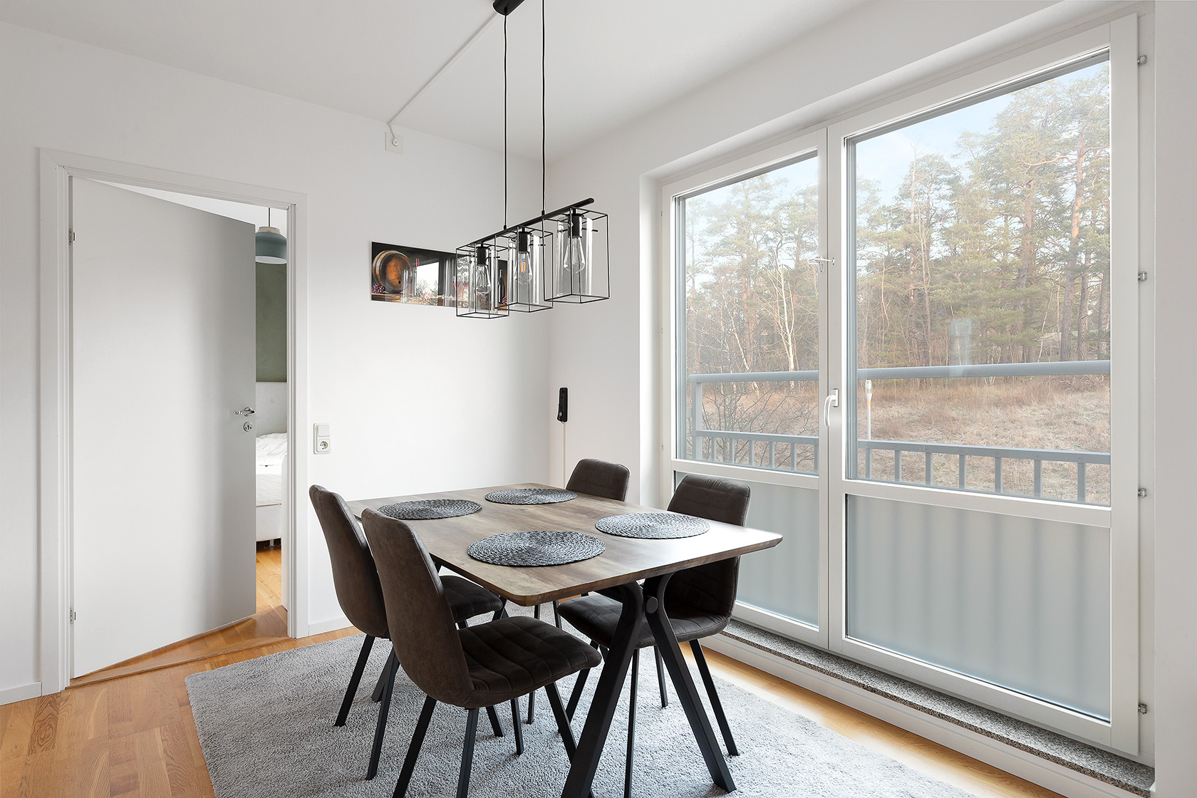 Kista Alléväg 33, 3 tr – bild 2