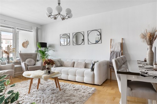 Drottning Kristinas Väg 11
