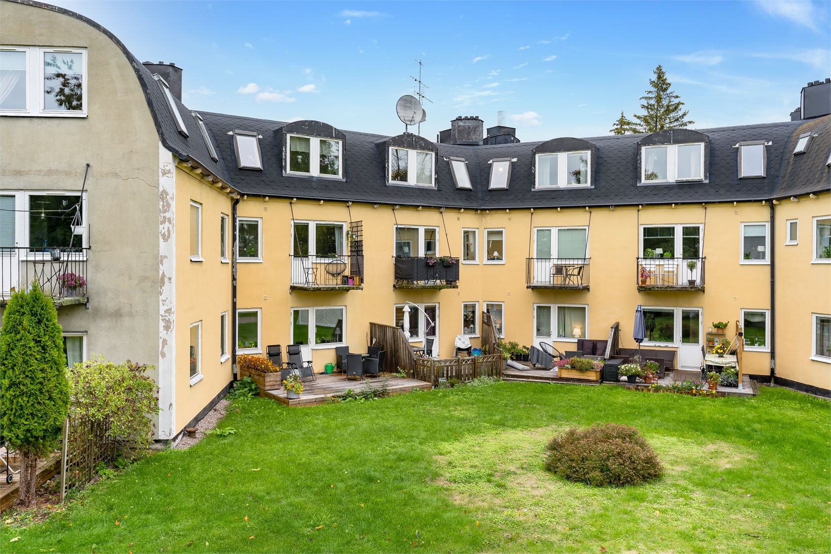 Idrottsvägen 23C, 2 tr – bild 1
