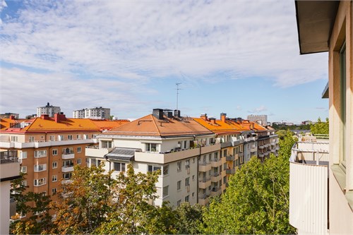 Bergsundsgatan 12, högst upp