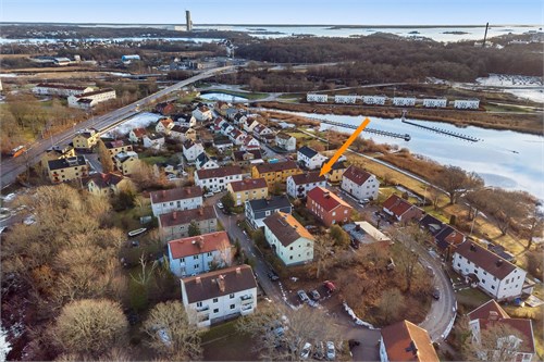 Äldre flygbild över Lindesnäs