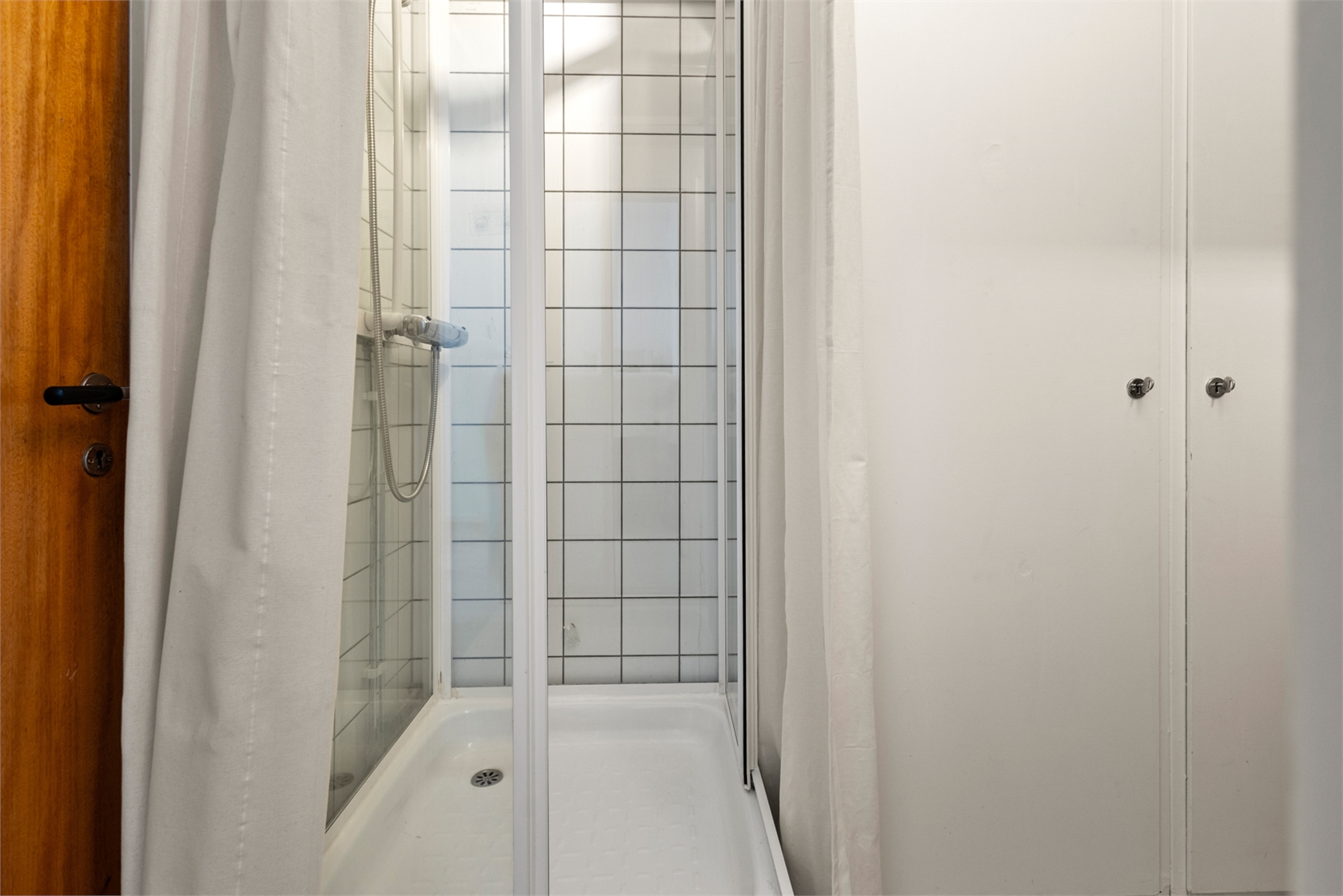 Eskadervägen 16, 2 tr – bild 14