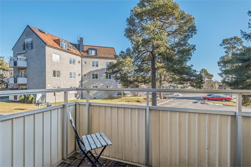 Domarvägen 1