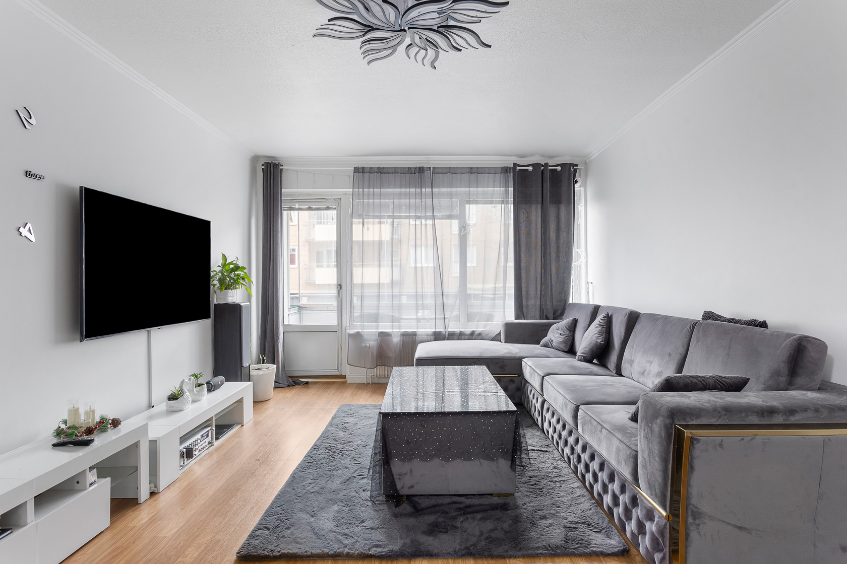 Bild 2 från Fastighetsbyrån