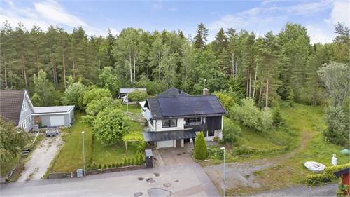 Nävervägen 19