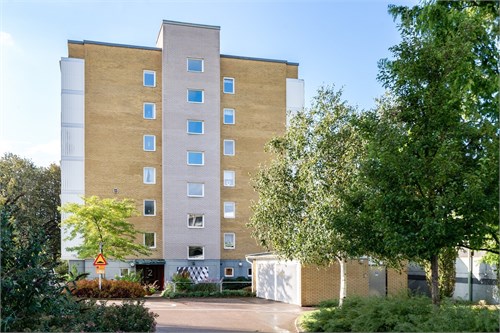 Larmvägen 2