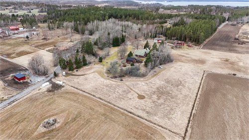 Henstavägen 10