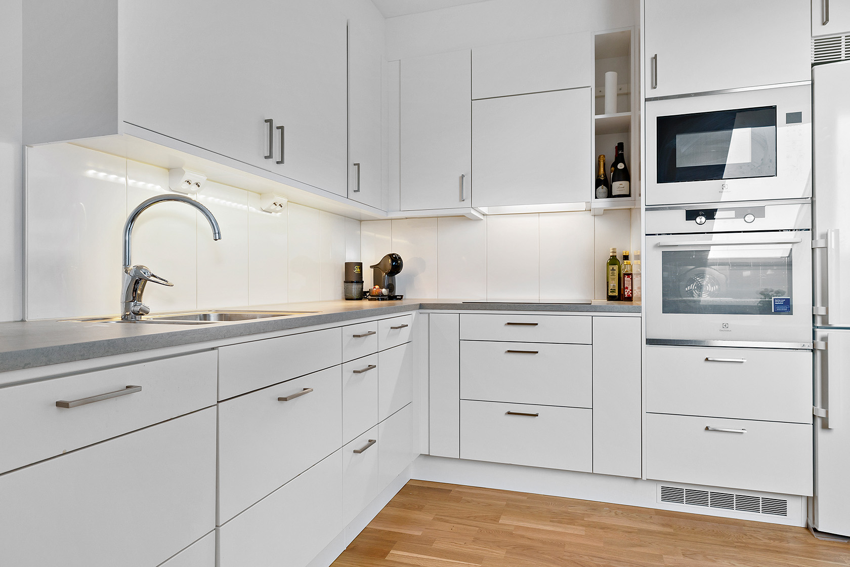 Skattsökargränd 2C - 1 rok + loft – bild 3