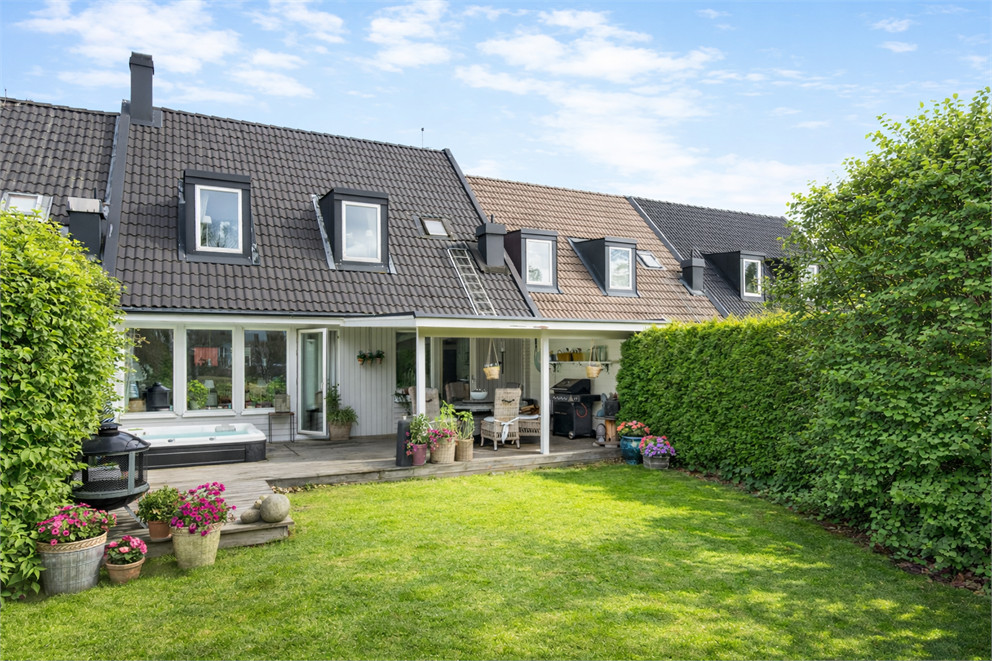 Ai genererad sommarbild