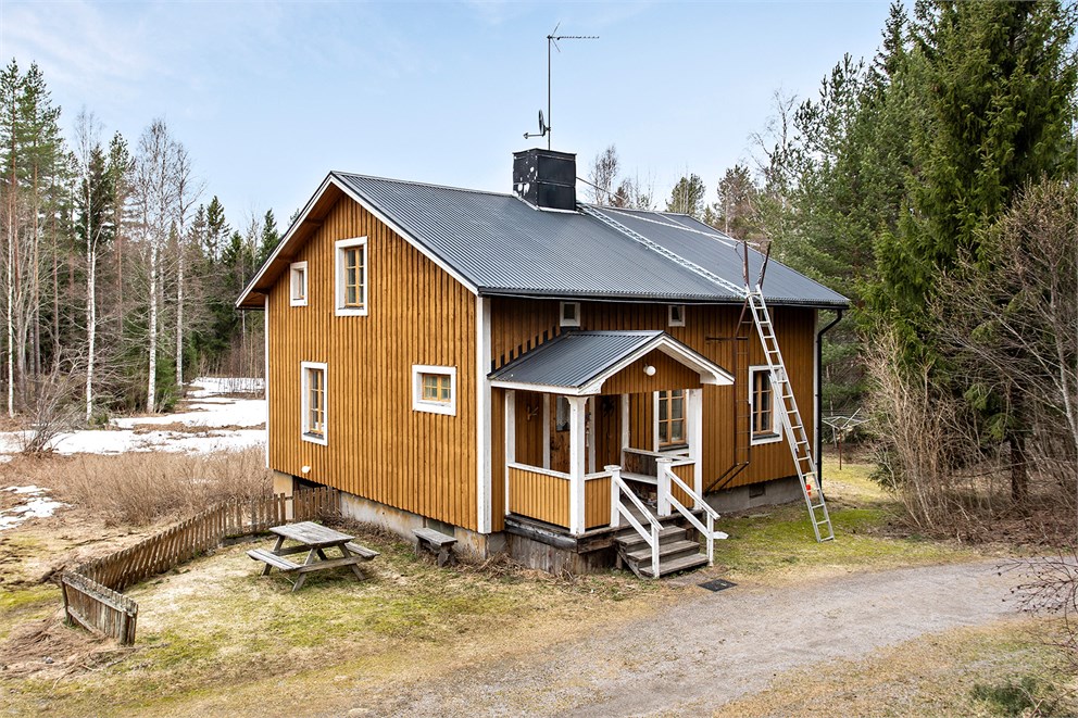 Gamla Sandarnevägen 70