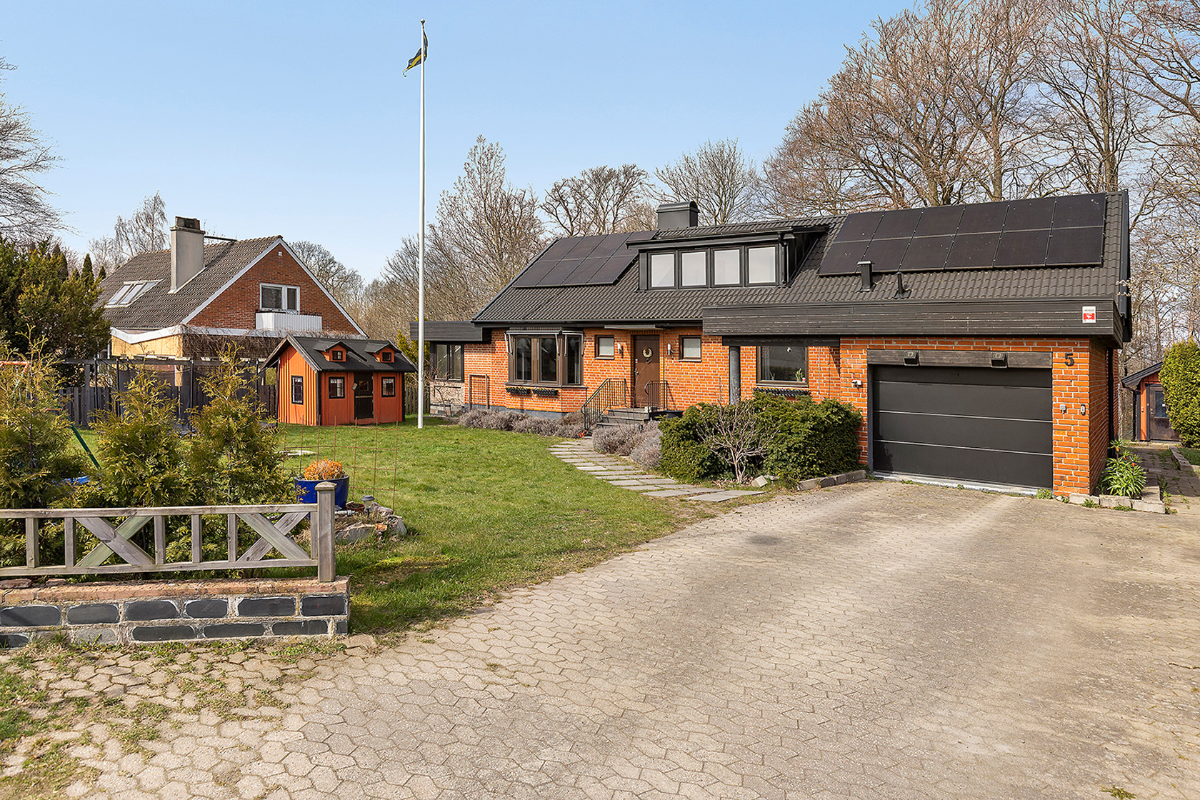Osbyholm Slottsvägen 5 – bild 1