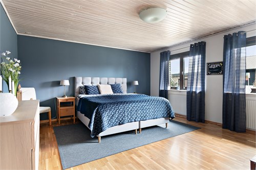 Mäktigt master bedroom