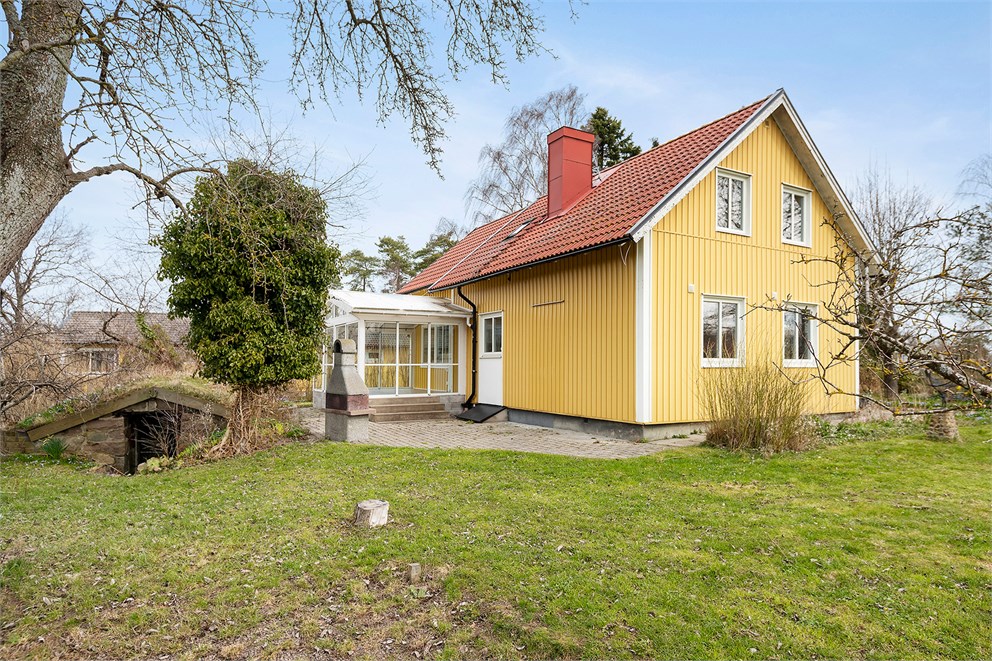 Sjöbrisvägen 8