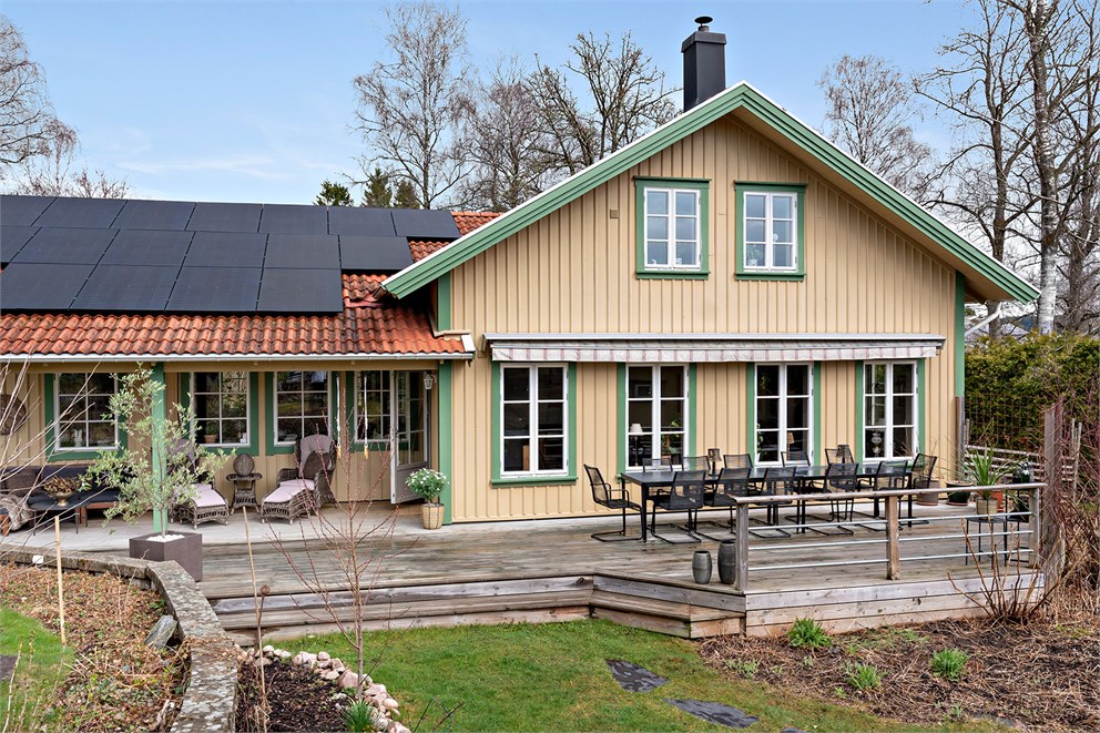 Välkomna till mysiga Hjälmared!