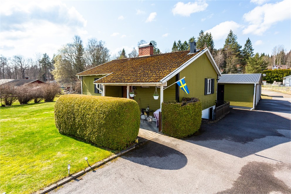 Välkommen till Logvägen 8!