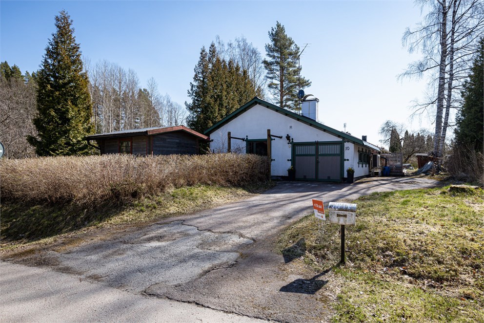Dotteviksvägen 10