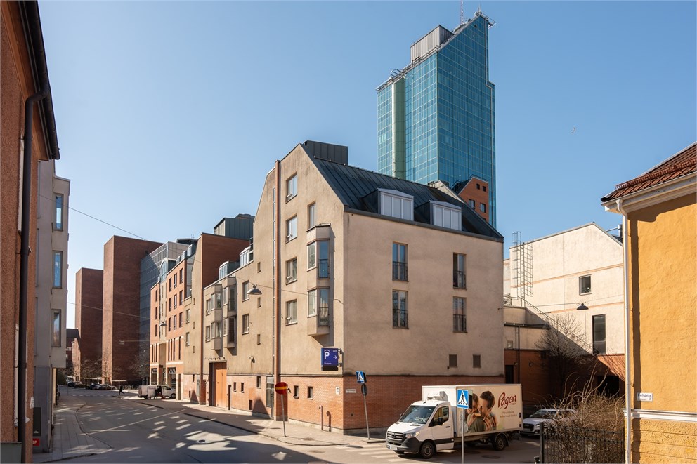 KARLSGATAN 9D