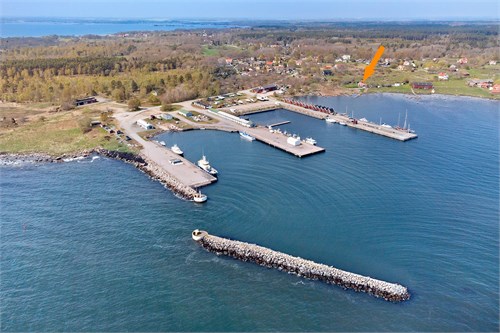 40m från havet vid Sandhamn m restaurang & båtramp