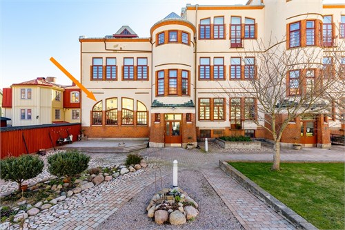 ...med gemensam uteplats