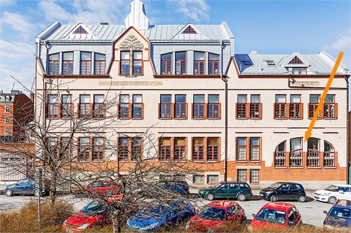 I charmiga gamla flickskolan anno 1906...