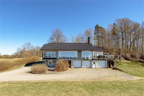 Tånnö Eken 1