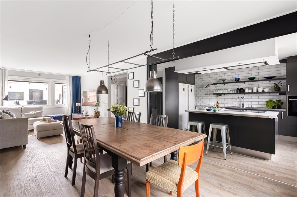 Blomsterkungsvägen 104