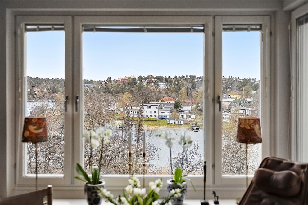 Berguddsvägen 1