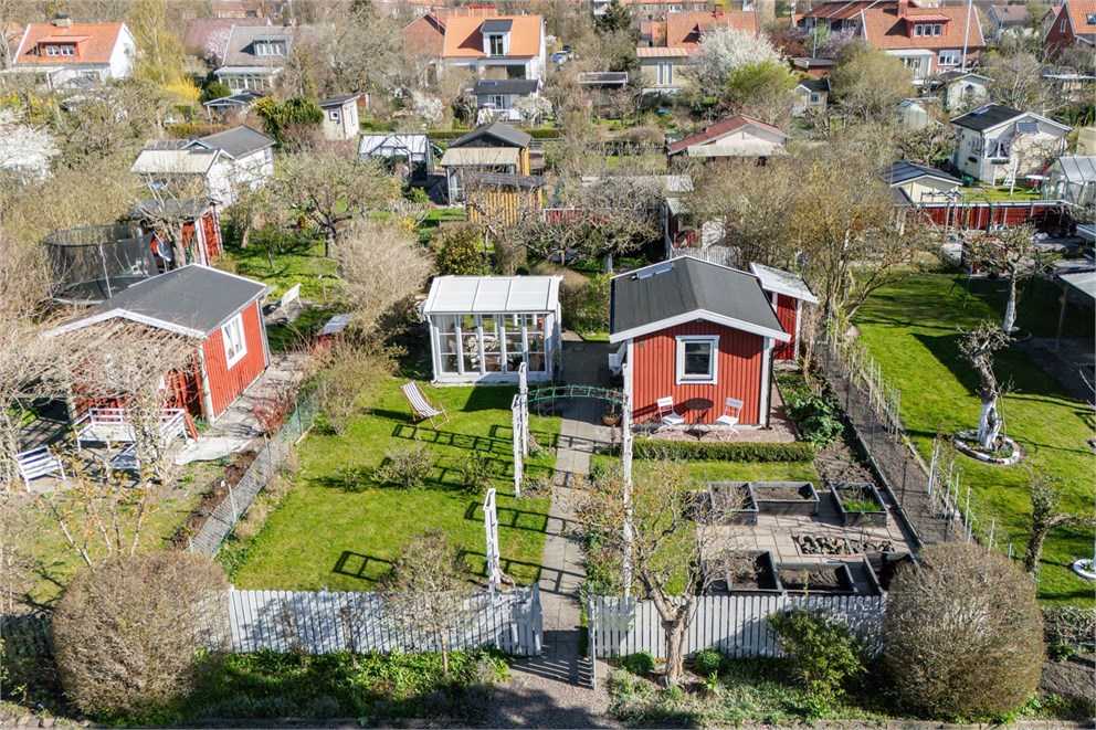 Folkparksvägen 23, Västra sommarstadens koloniförening