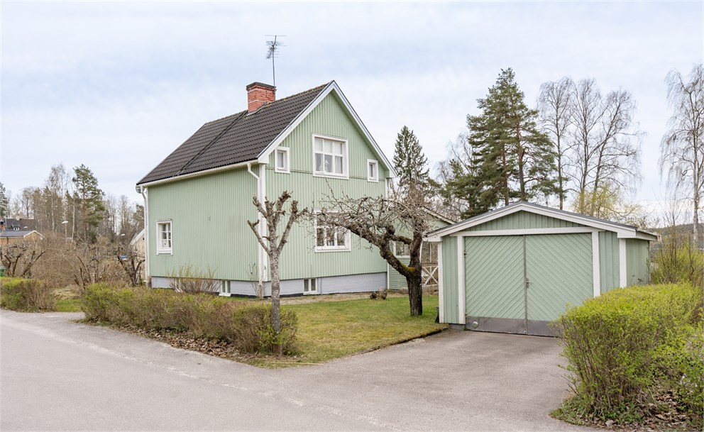 Almvägen 15