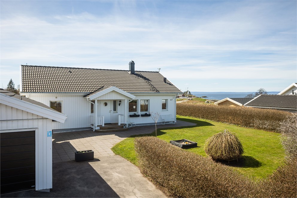 Drottning Ommas väg 17