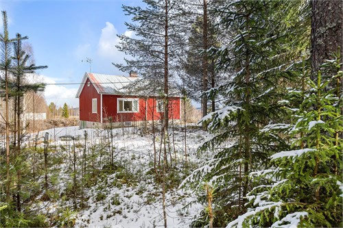 Väl tilltagen tomt på 2 534 kvm