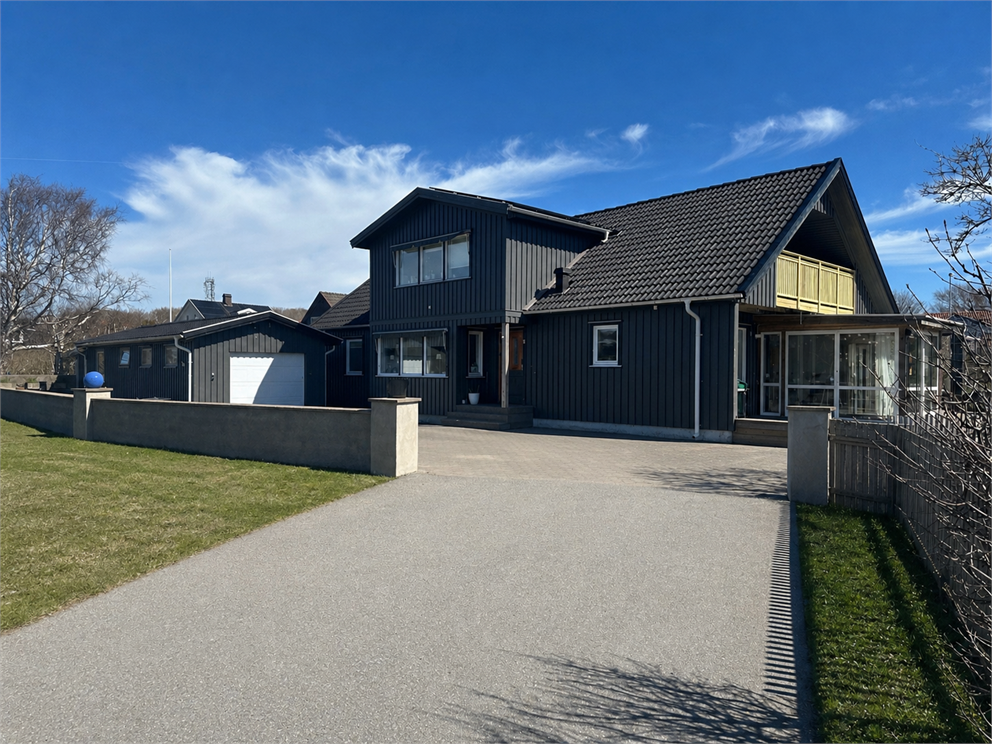 Slånbärsvägen 1