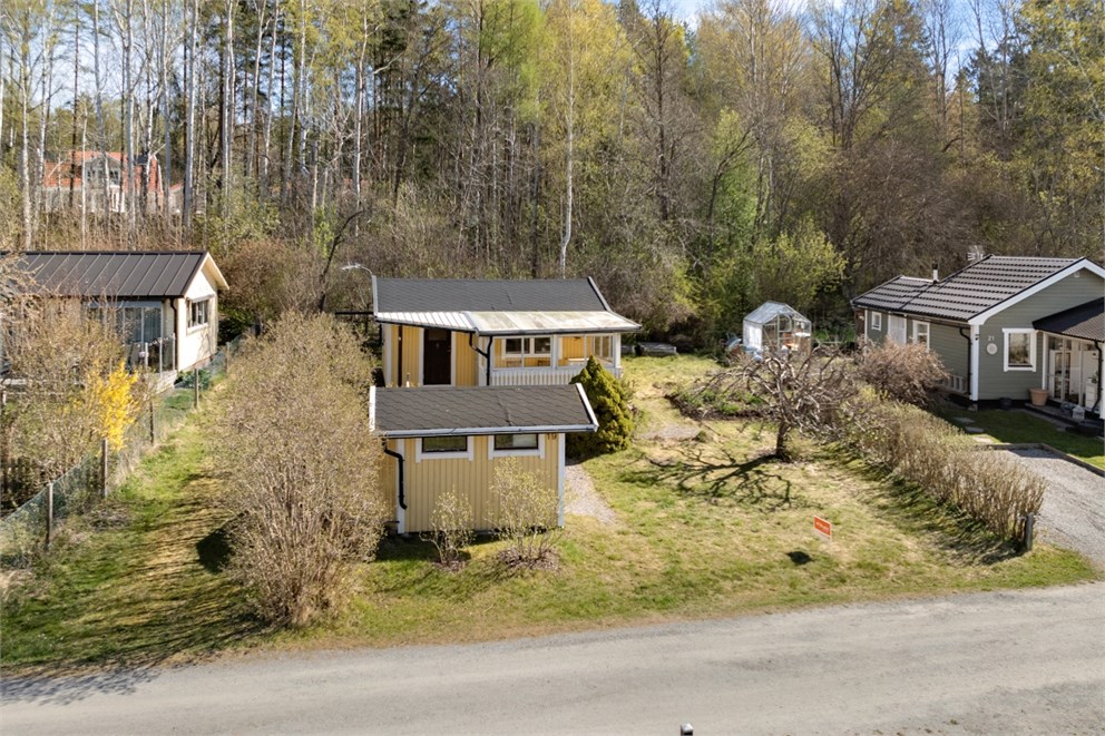 Svartkärrsvägen 19