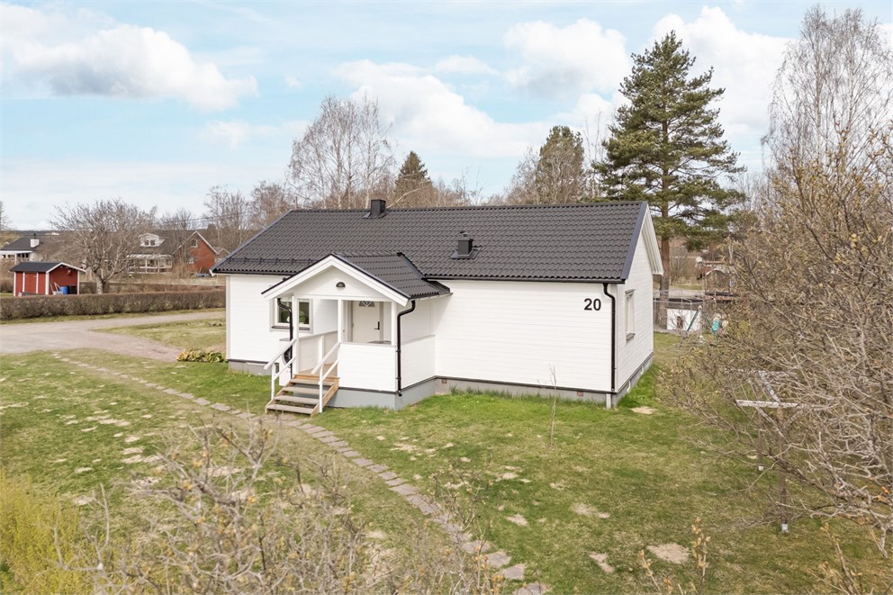 Myrholsvägen 20