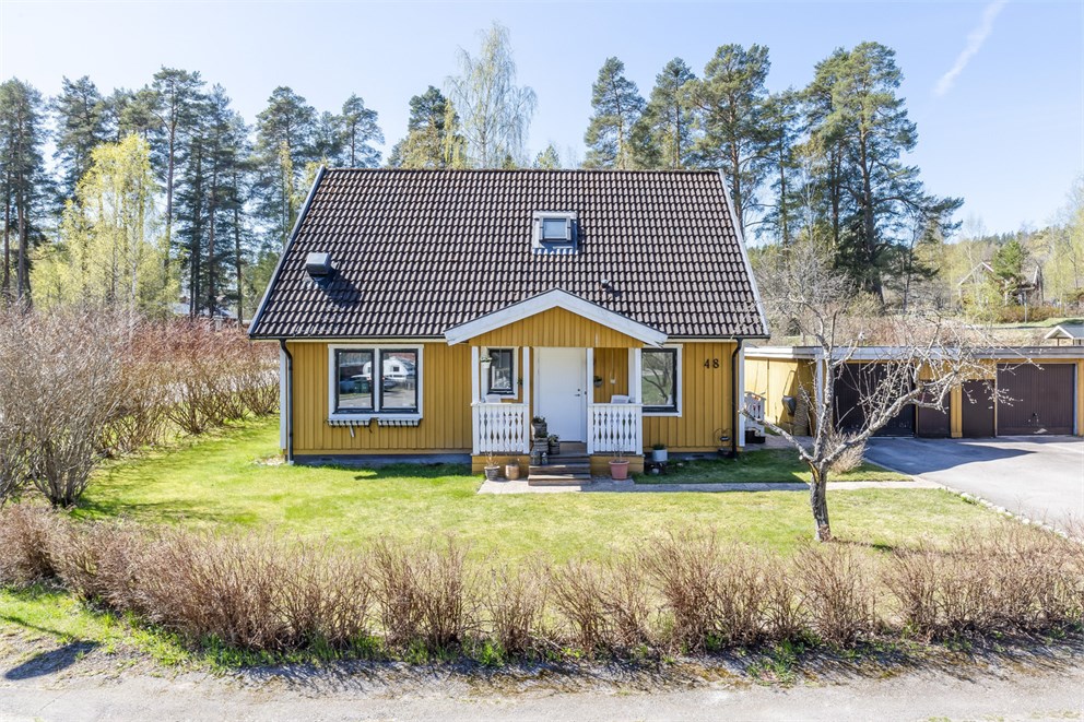 Diamantvägen 48