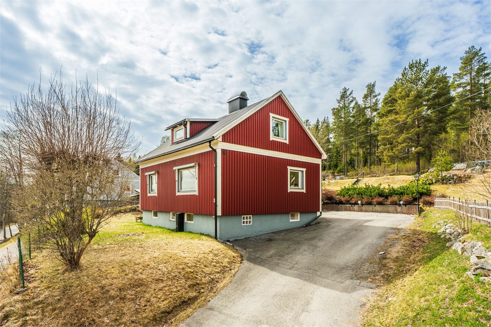 Genesåsvägen 30