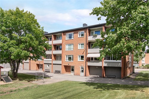 Ängsvägen 2b