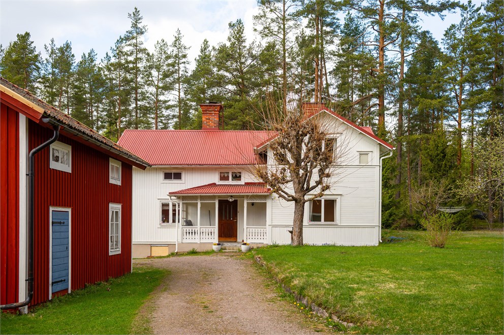 Vallbyhedsvägen 18 & 20