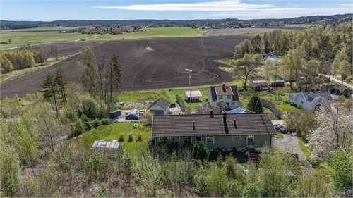 Västgård 9