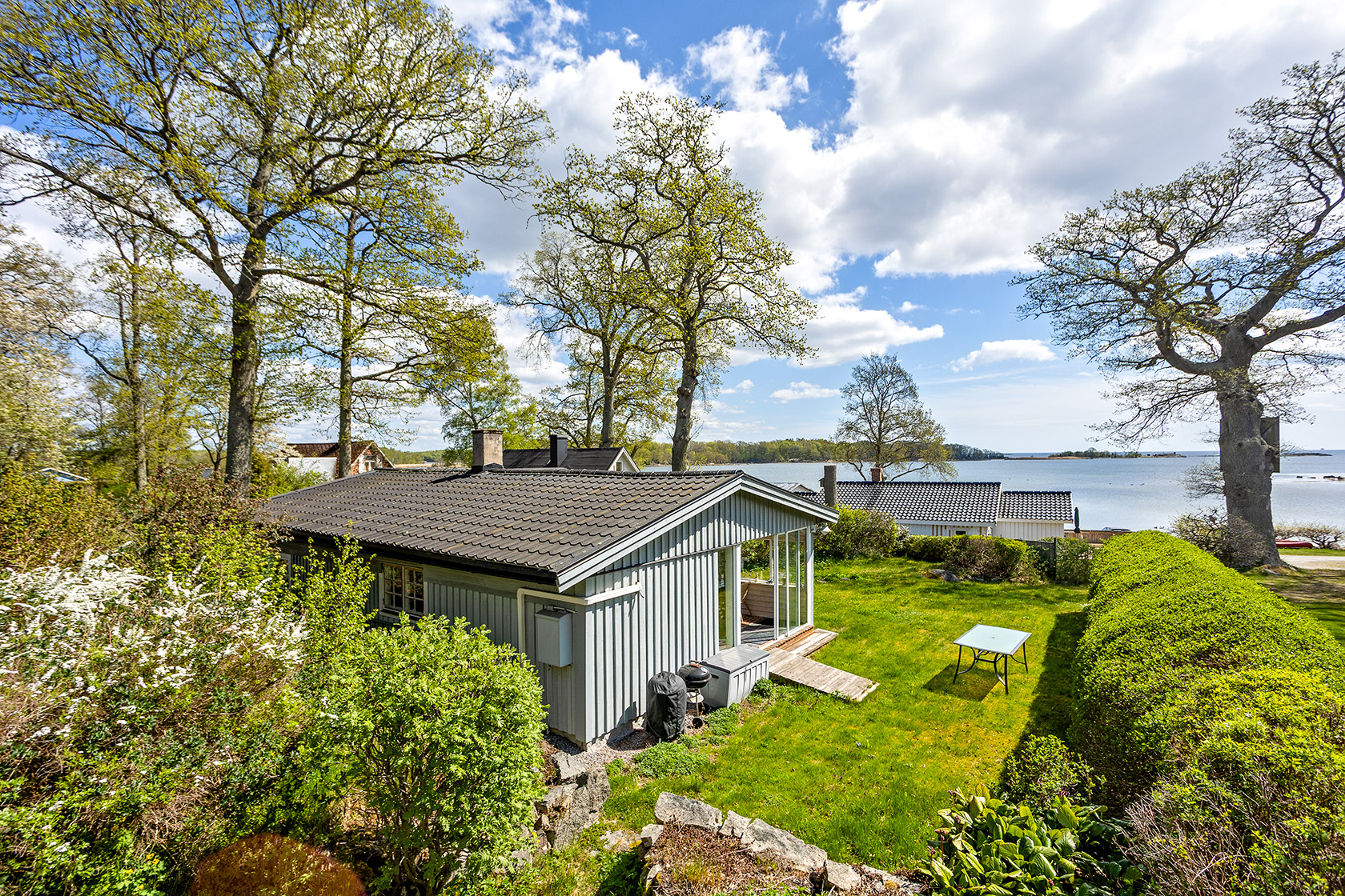 Lotskåsavägen 1208 – bild 1