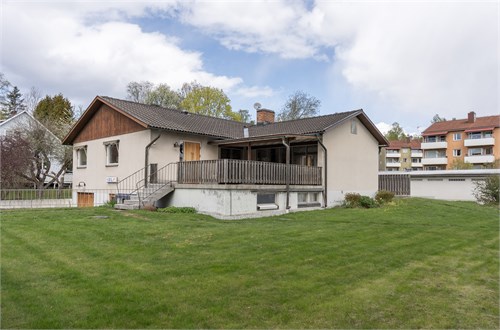 Köpingsvägen 7