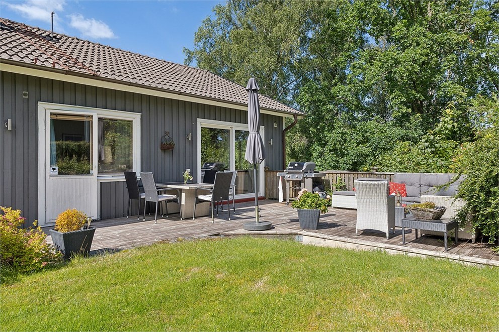 Tistelvägen 2