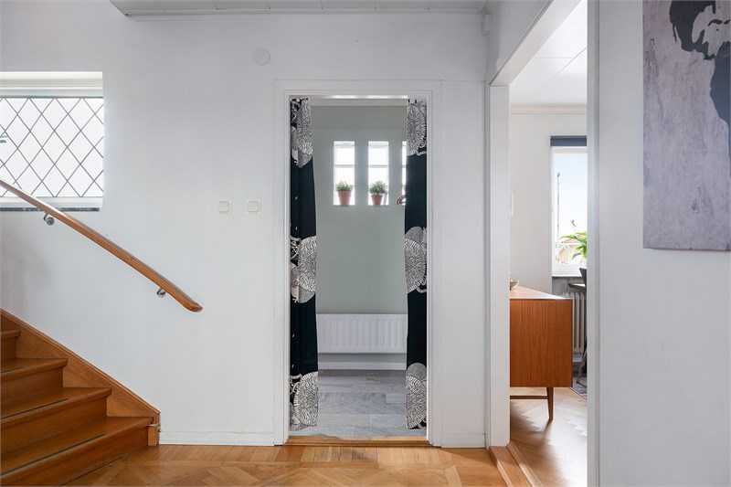 Inre hall