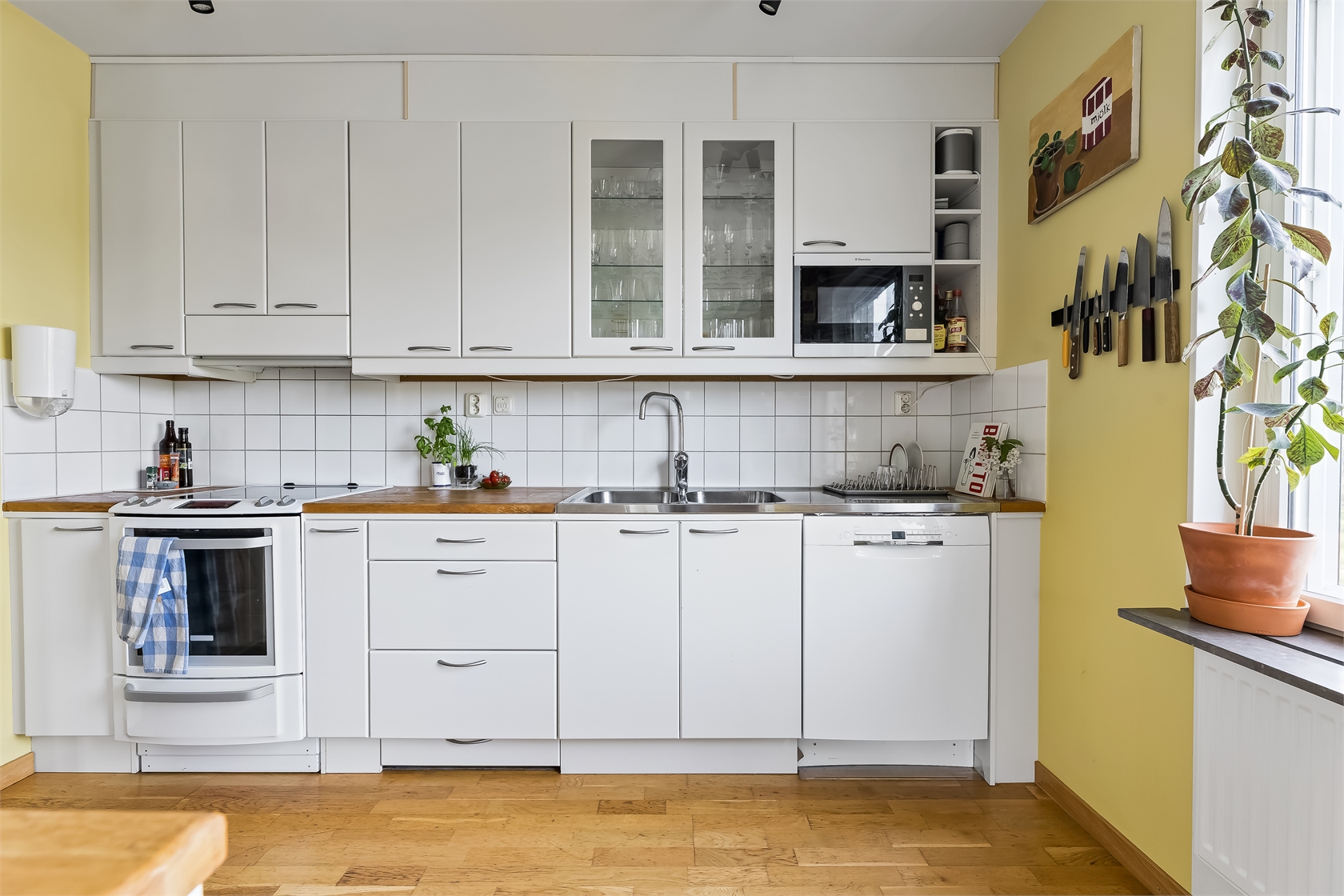 Ågesta Broväg 40, 3tr – bild 13