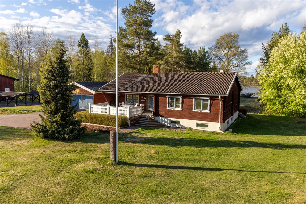 Samsgärdsvägen 32