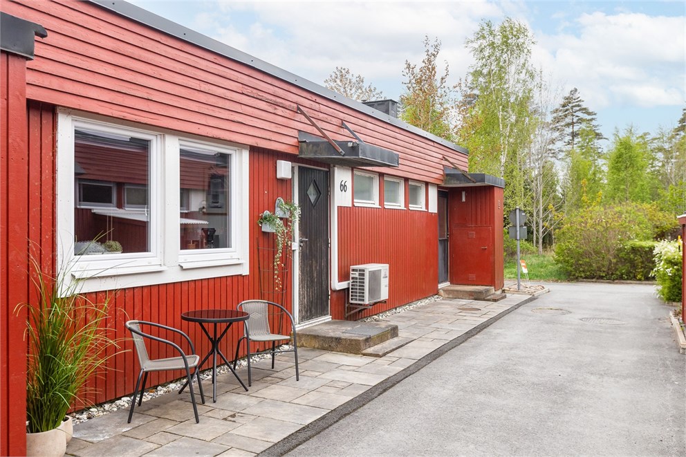 Södra Skogsvägen 66
